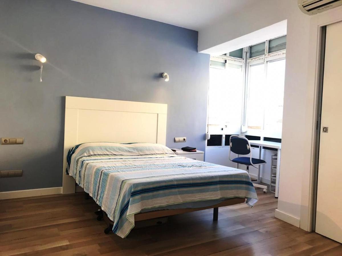Апартаменты Malaga Centro - La Trinidad Экстерьер фото